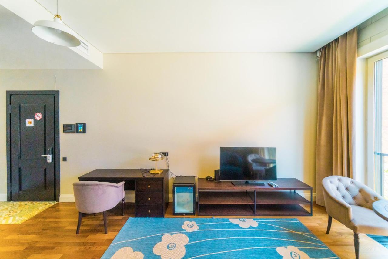 Hotel Manica Esentai City Almaty Eksteriør bilde